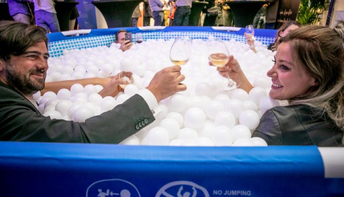 Sebastian Van Overtfeldt et Gosia Kramer (The Office)