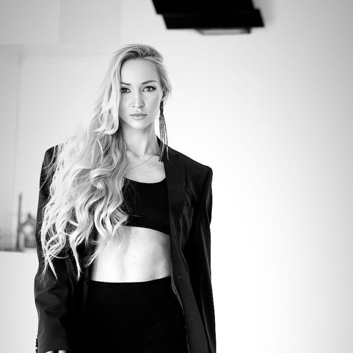 3EEC25F1-0A11-4F3B-8F44-9CD2A8B8E82A 3EEC25F1-0A11-4F3B-8F44-9CD2A8B8E82A